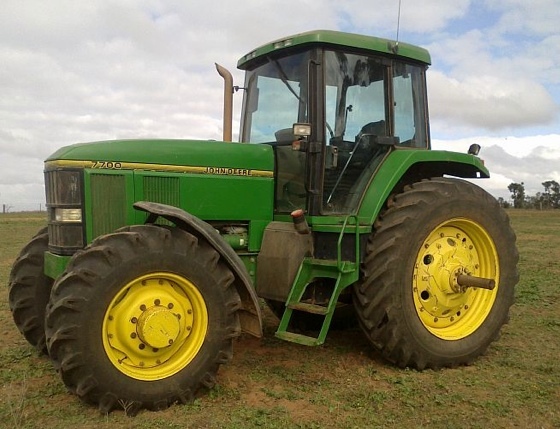 John Deere 7700 Mfd Tractor 150 Hp | Machinery & Equipment