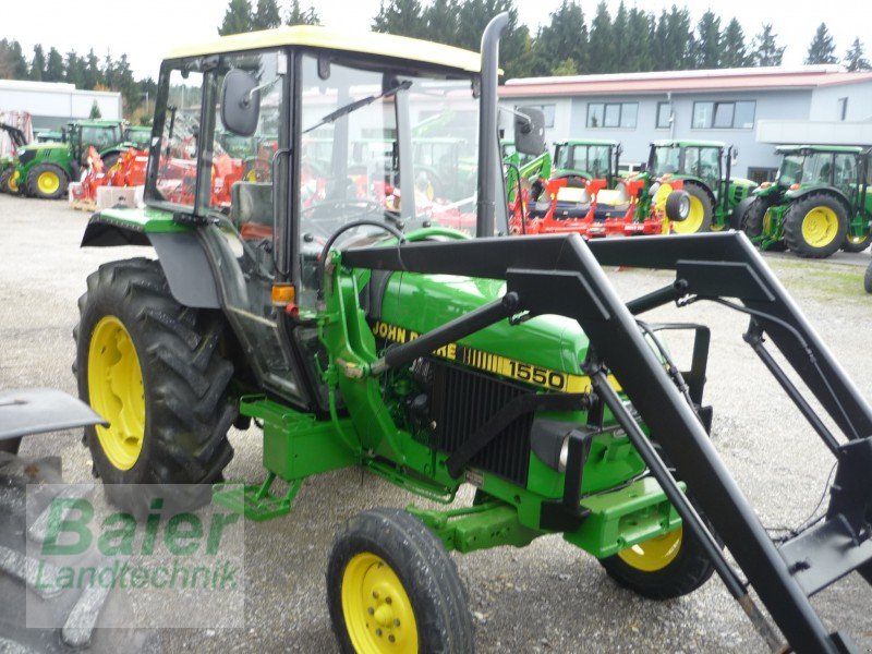 John Deere 1550 Tractor - technikboerse.com