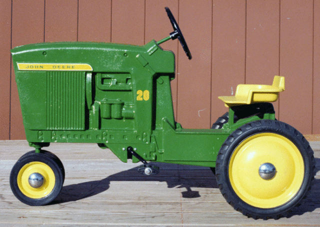 John Deere 20 Pedal Tractor submited images.