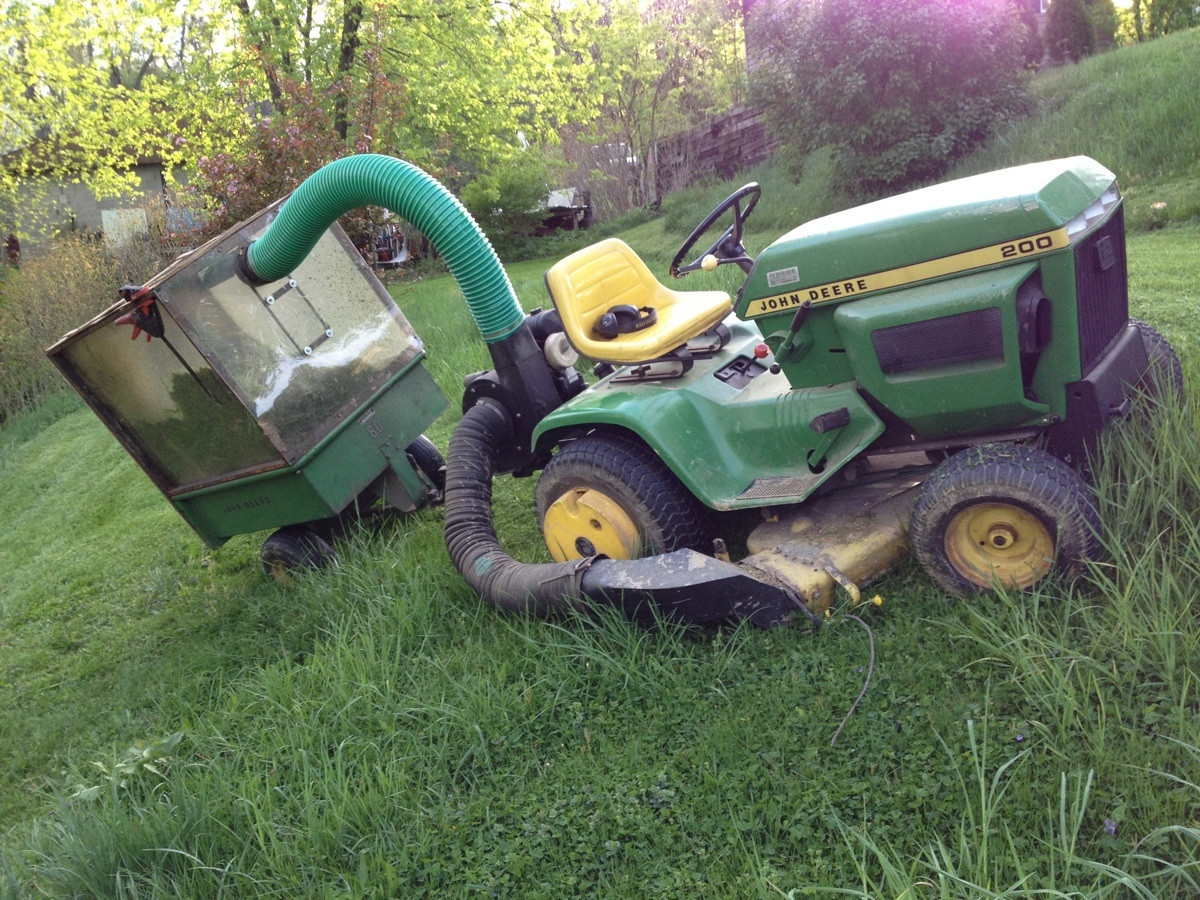 Lifetime lawn and garden tractor- the John Deere 200 and ...