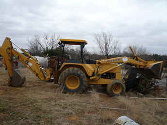 Used Farm Tractors for Sale: John Deere 410C (2010-02-19 ...