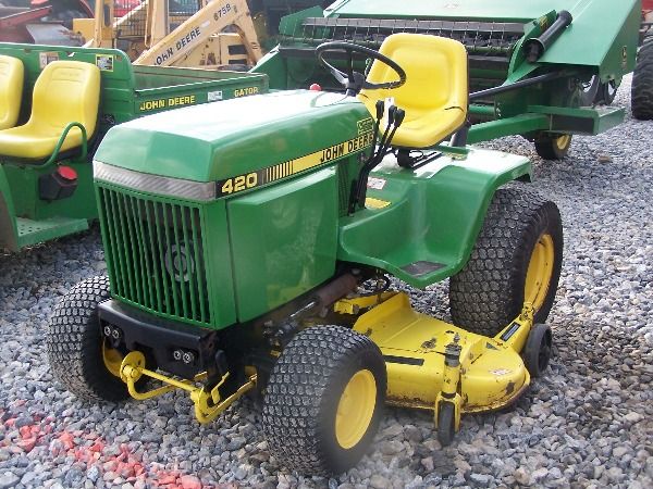 225A: Nice John Deere 420 Lawn and Garden Tractor!! : Lot 225A