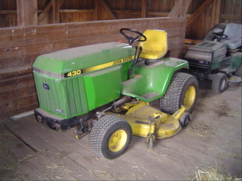 Used John Deere 430 Lawn Tractor