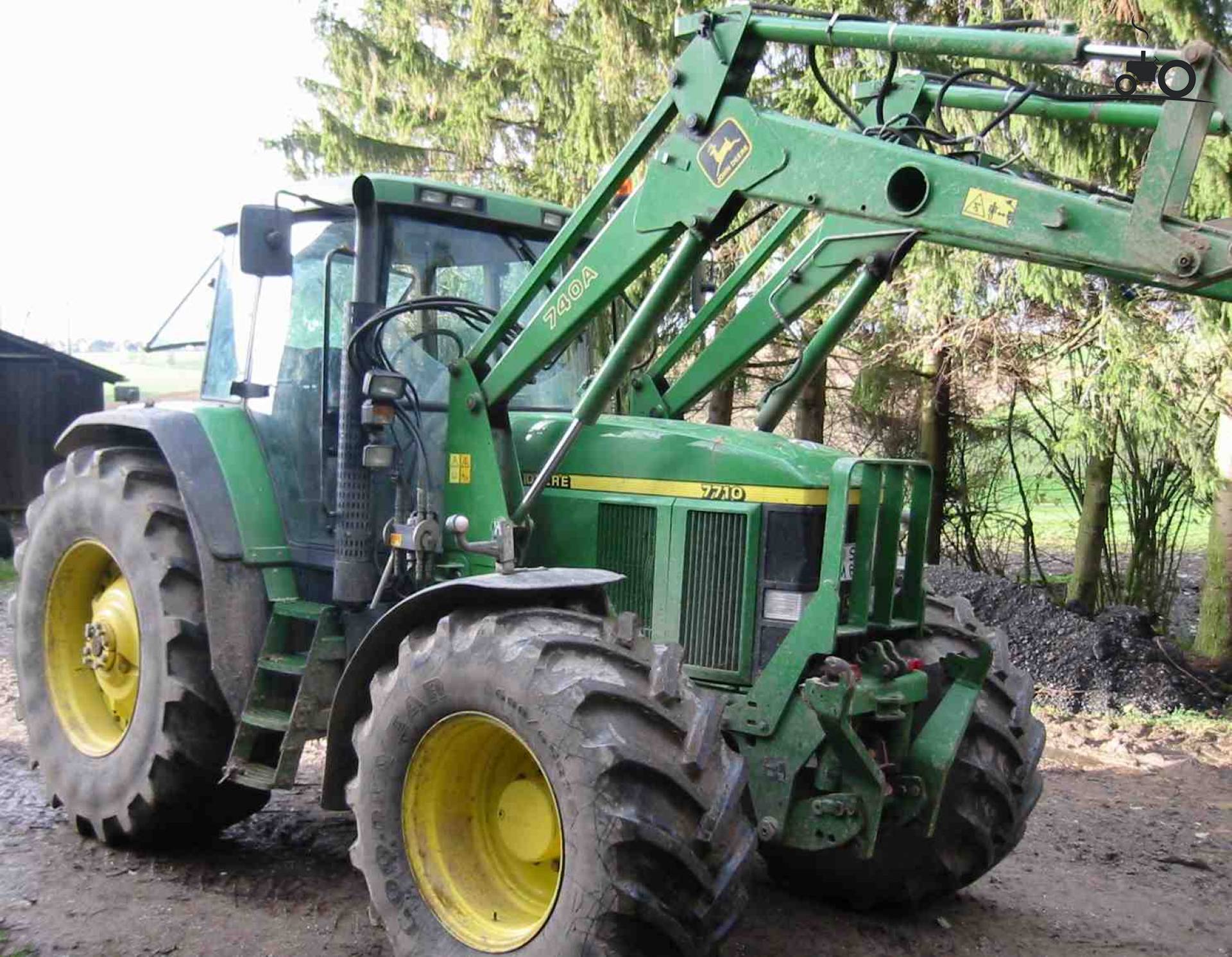 6240 John Deere submited images.