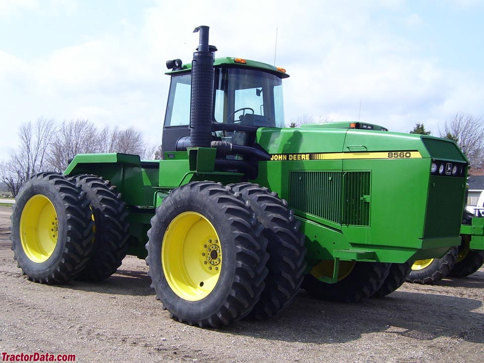 John Deere 8570 for Sale submited images.