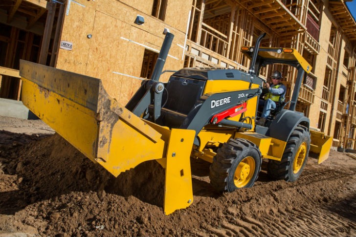 New John Deere L-Series Tractor Loaders Are Jobsite Workhorses