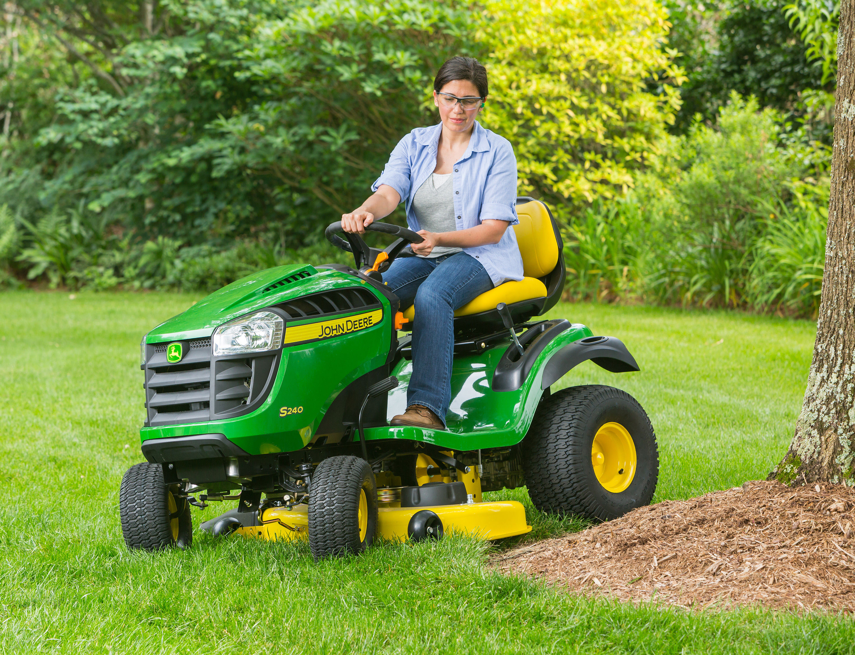 John Deere all-new S240 Sport ride-on lawn mower