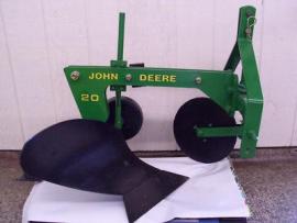 Cost to Ship a JOHN DEERE MODEL 20 3 POINT PLOW to Aliceville