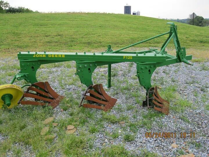 John Deere F125 3 Bottom Plow | tractors and implements ...
