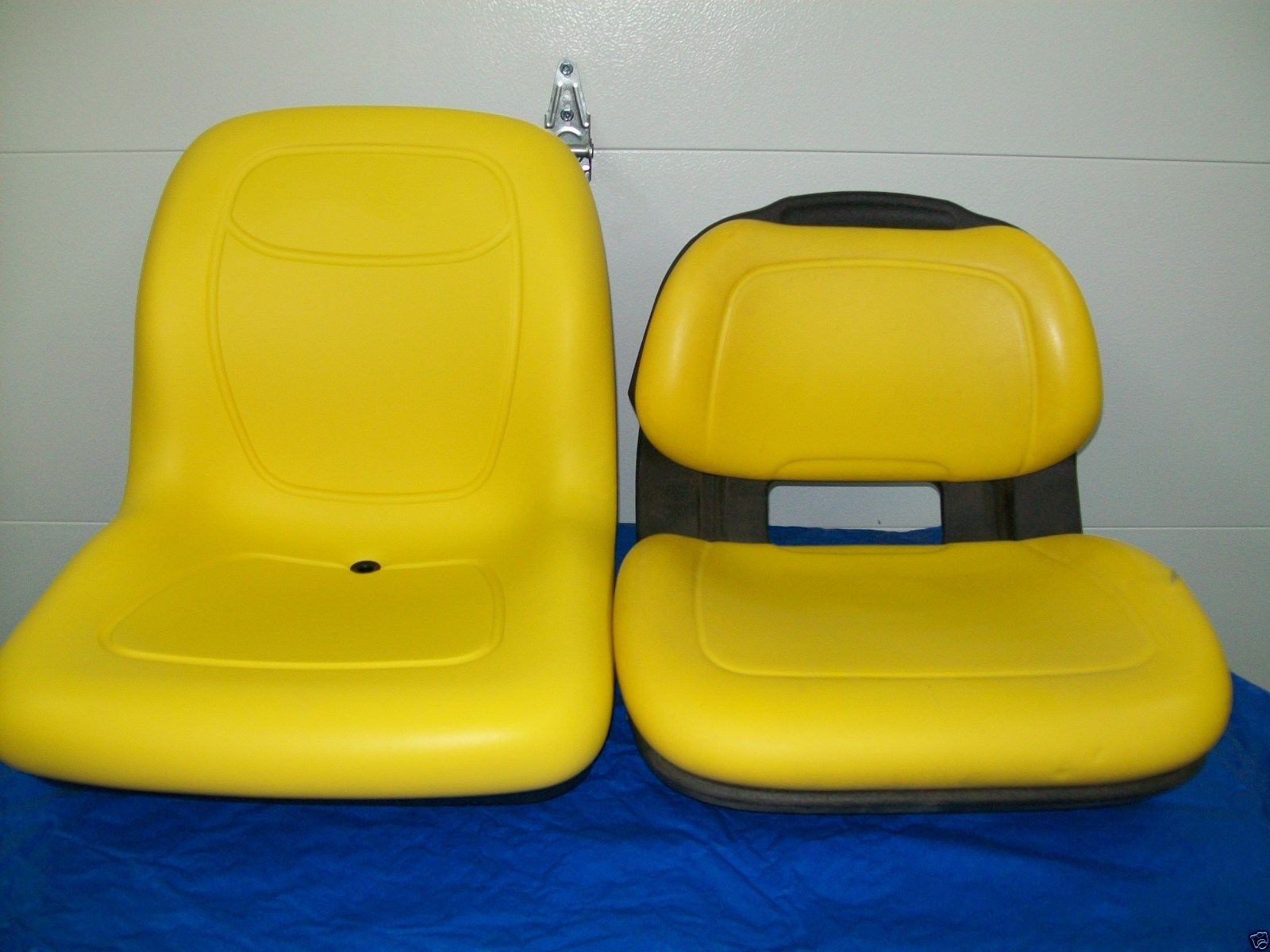 SEAT JD JOHN DEERE X300, X300R, X320, X340, X360, X500 ...