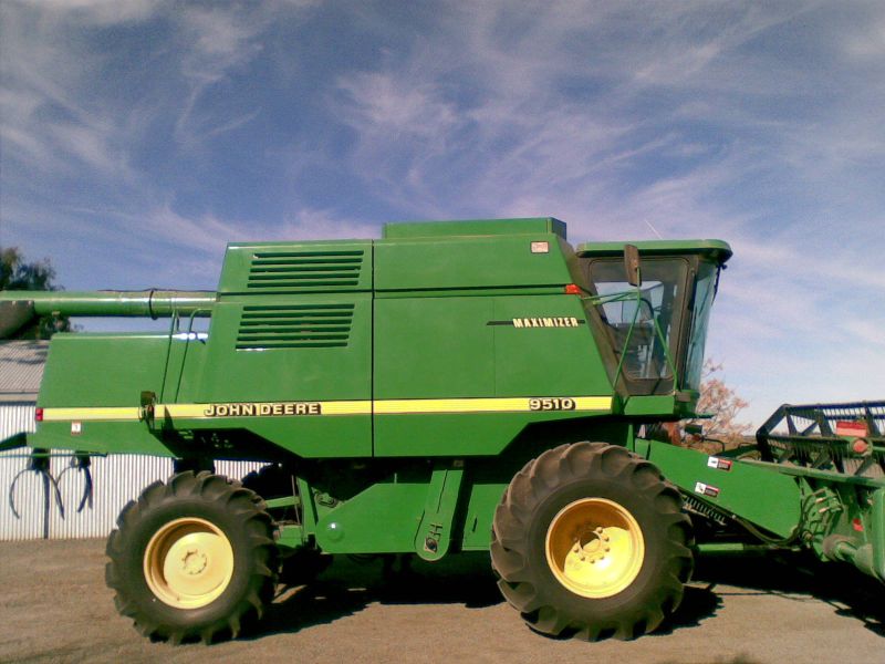 John Deere 9510 Combine Harvester - used tractors, farm ...