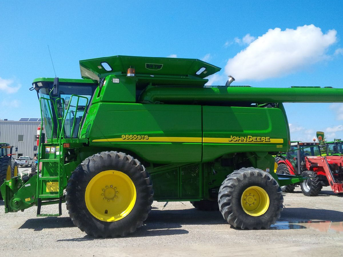 USED JOHN DEERE 9860 STS COMBINE FOR SALE - AG Machinery ...