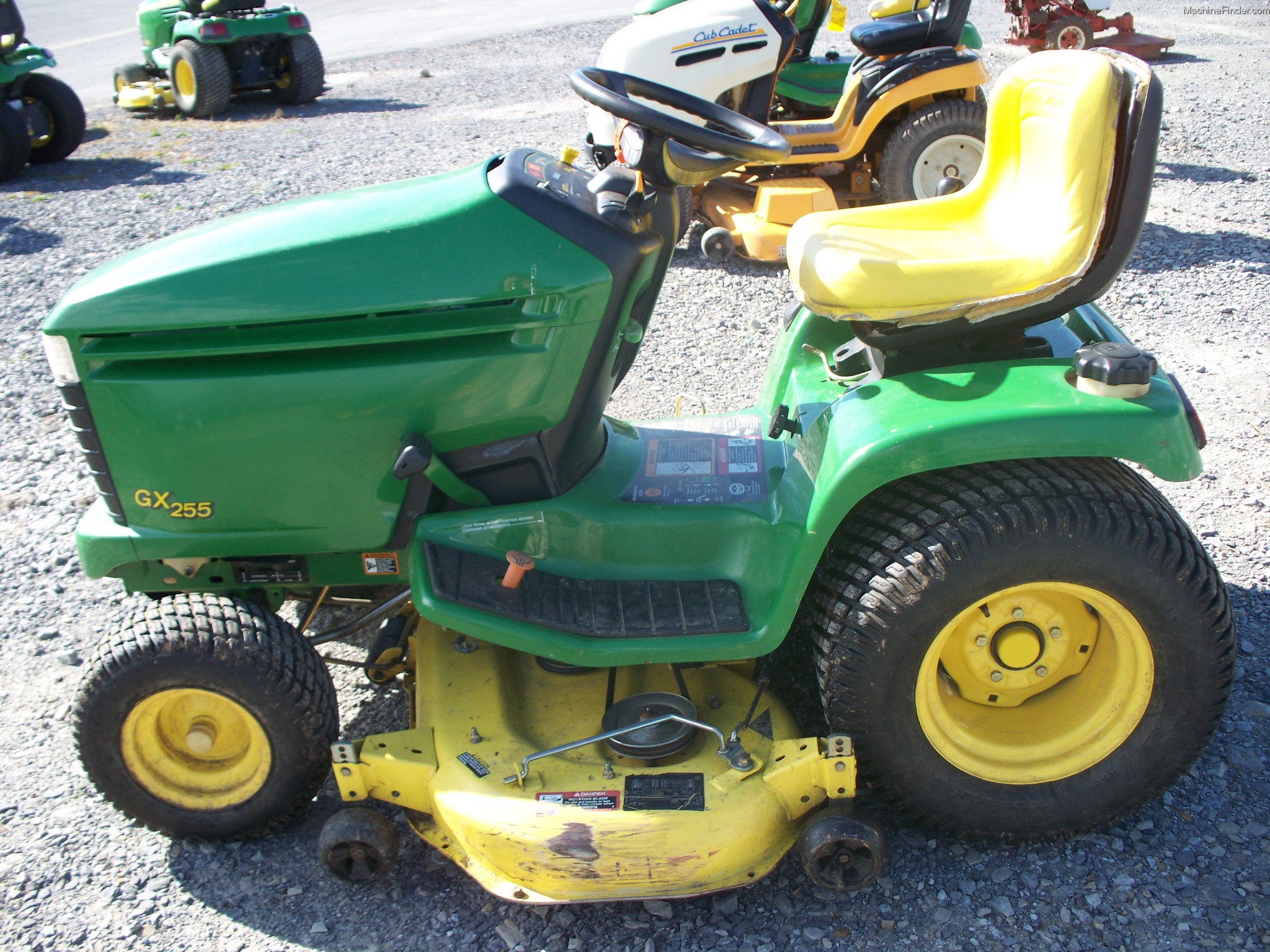 John Deere GX255 Lawn & Garden and Commercial Mowing ...