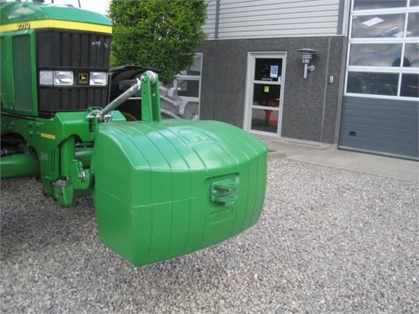 Used John Deere 1100 kg i John Deere grøn other tractor ...