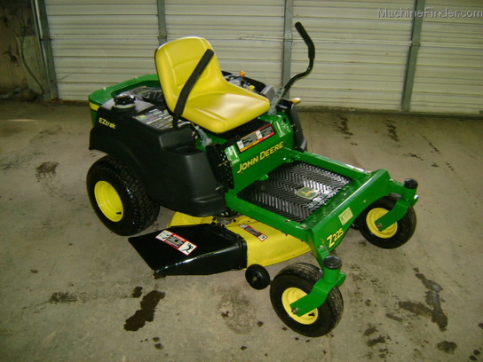 John Deere Z225 Lawn & Garden and Commercial Mowing - John ...