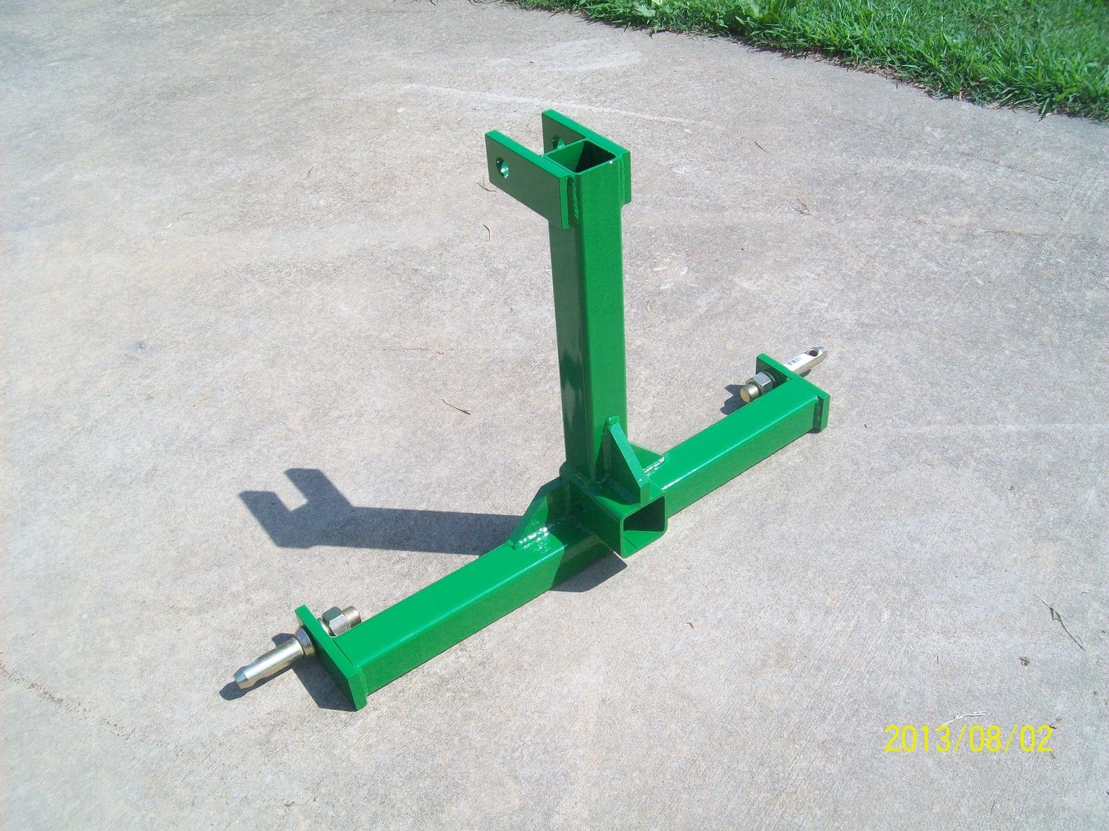 John Deere Category "0" Three Point Hitch Kit - BM17327.