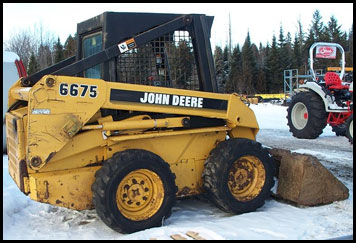 John Deere 6675 Skid Steer - Attachments - Specifications