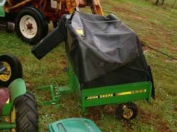 Used Farm Tractors for Sale: John Deer Bagger W/ Tilt Cart ...