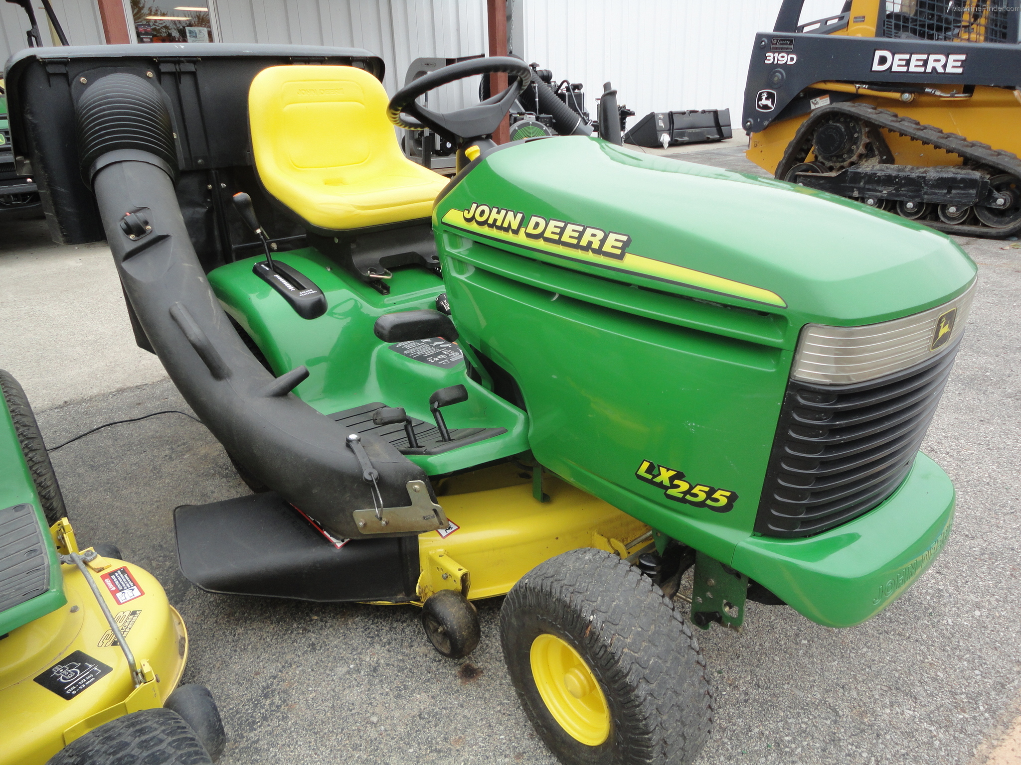 2001 John Deere LX255 Lawn & Garden and Commercial Mowing ...