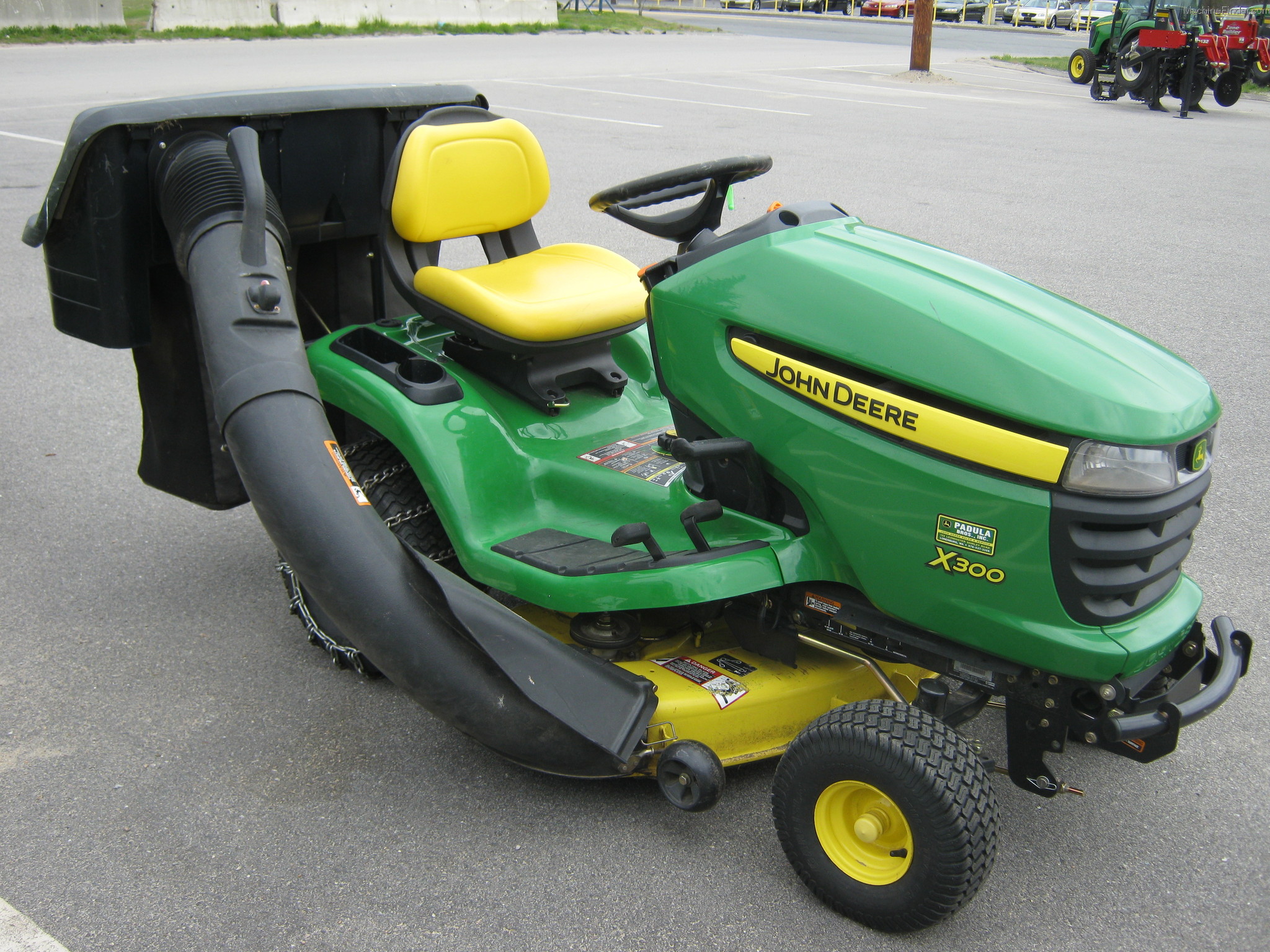 2010 John Deere X300 Lawn & Garden and Commercial Mowing ...