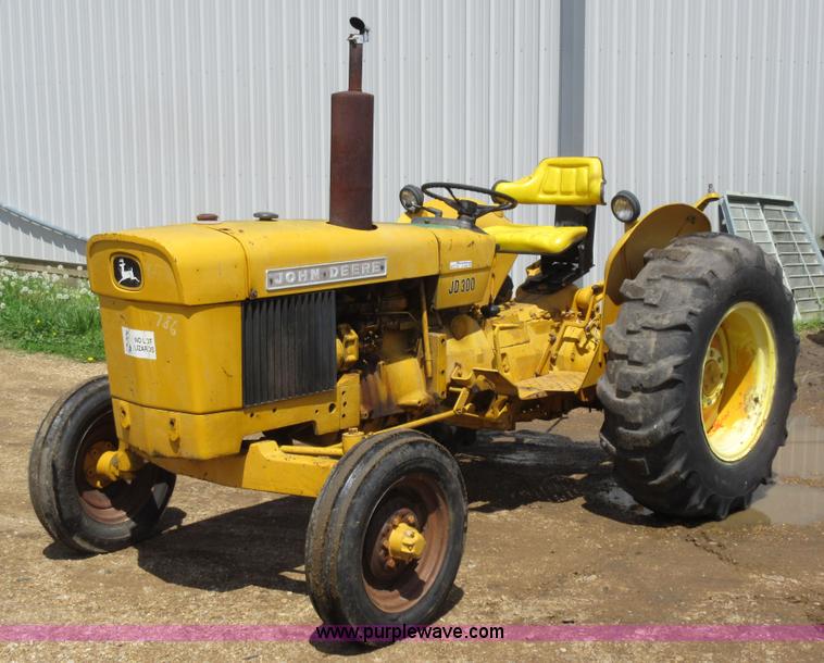 John Deere 300 tractor | no-reserve auction on Wednesday, May 20, 2015