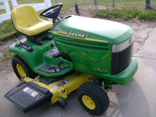 2001 John Deere LX279 Lawn & Garden and Commercial Mowing - John Deere MachineFinder