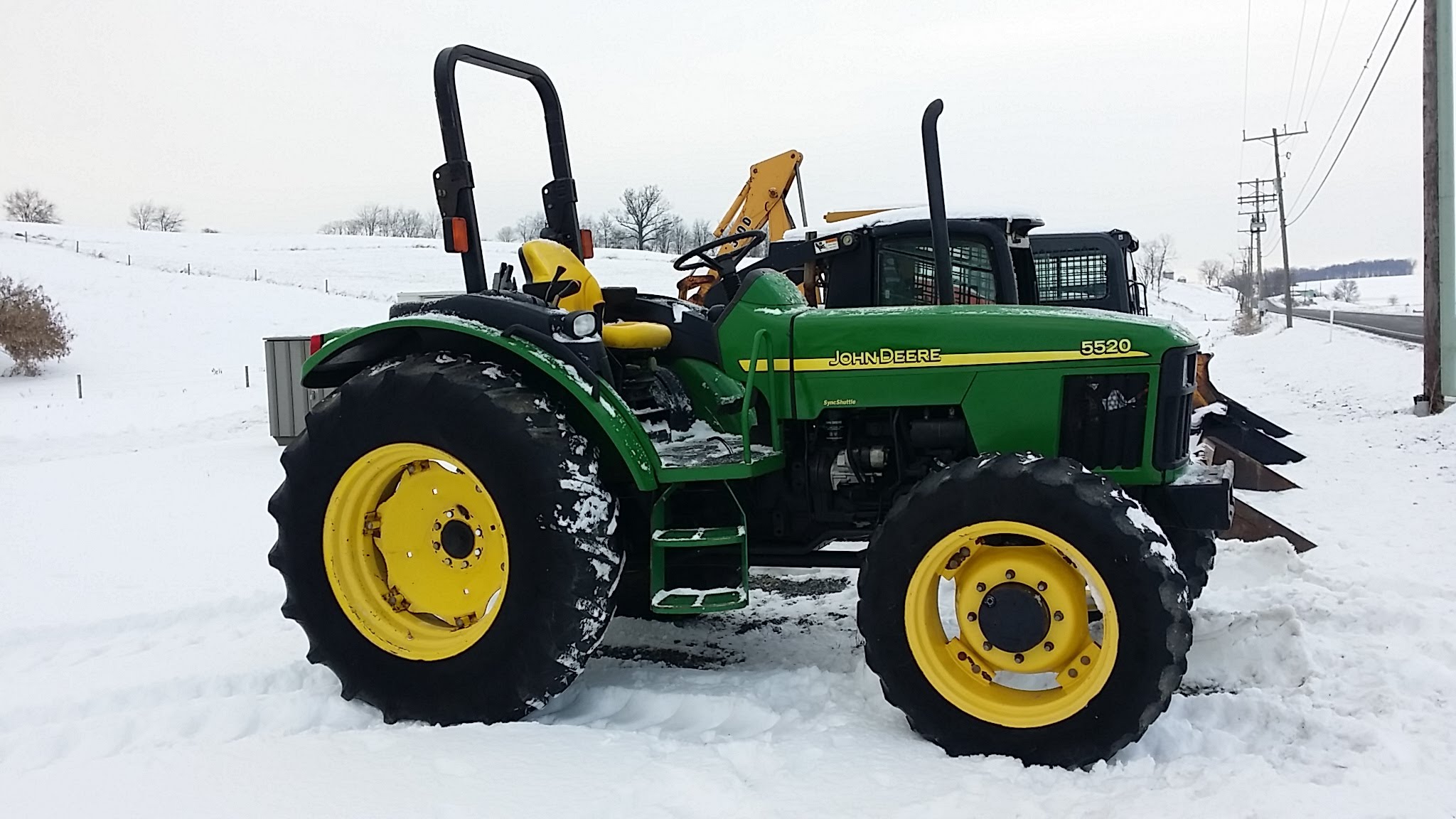 2002 John Deere 5520 tractor - YouTube