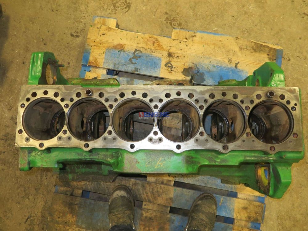 John Deere JD 6.466 Engine Block Good Used R87556 Looks ugly but solid 6 Cyl