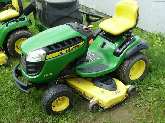 2011 John Deere D170 Lawn & Garden and Commercial Mowing - John Deere MachineFinder