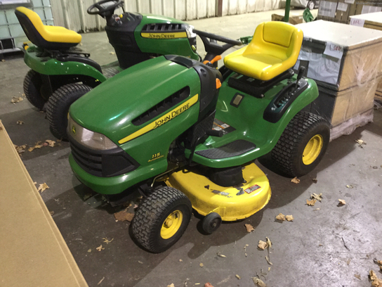 2006 John Deere 115 Lawn & Garden and Commercial Mowing - John Deere MachineFinder