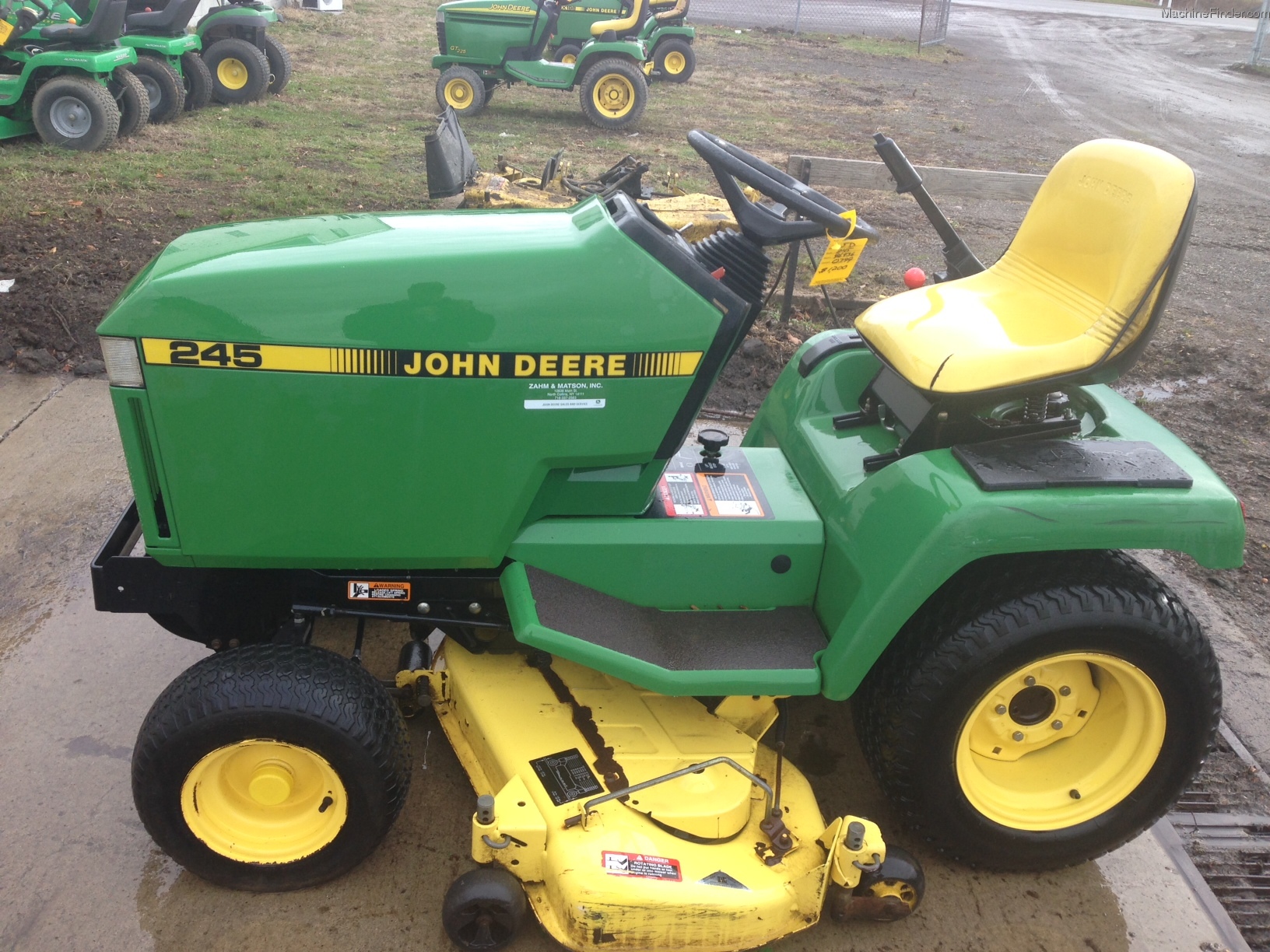 1993 John Deere 245 Lawn & Garden and Commercial Mowing - John Deere MachineFinder