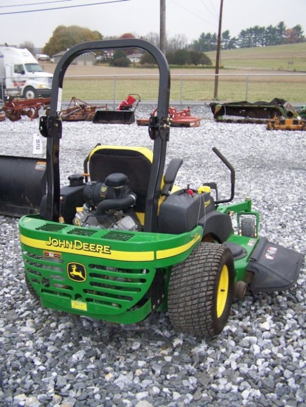 135: John Deere 737 Z Track Zero Turn Mower 60 Deck : Lot 135