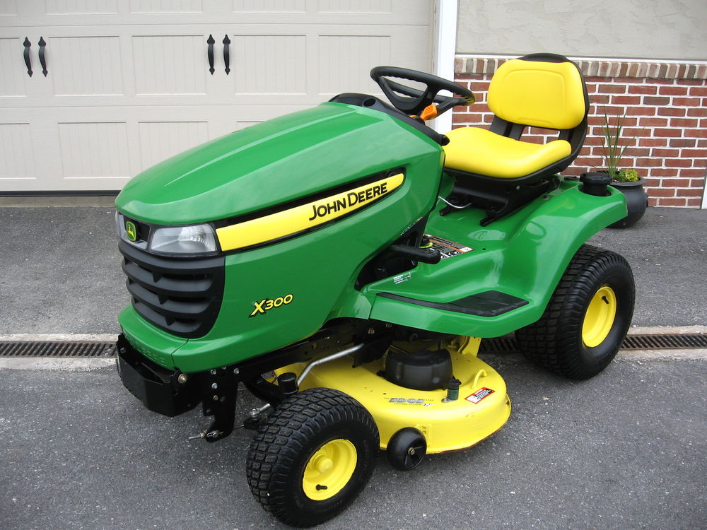2012 yr. John Deere X300,gas & 42 deck, riding mower,lawn tractor ~ VERY NICE~ | eBay