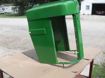 Used Farm Tractors for Sale: 60 John Deere Grill (2010-06-05) - TractorShed.com