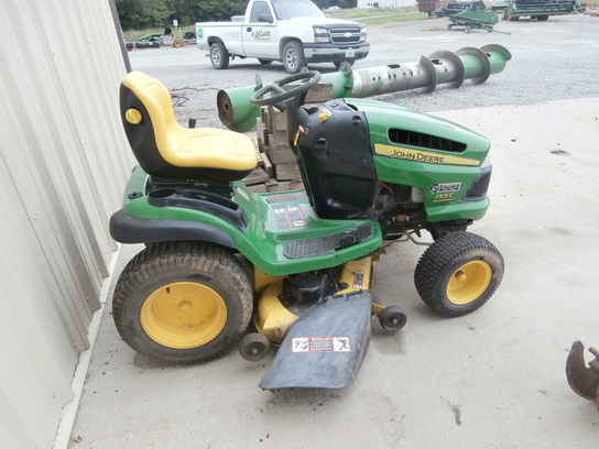 2006 John Deere 155C Lawn & Garden and Commercial Mowing ...