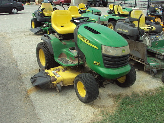 2003 John Deere G100 Lawn & Garden and Commercial Mowing ...