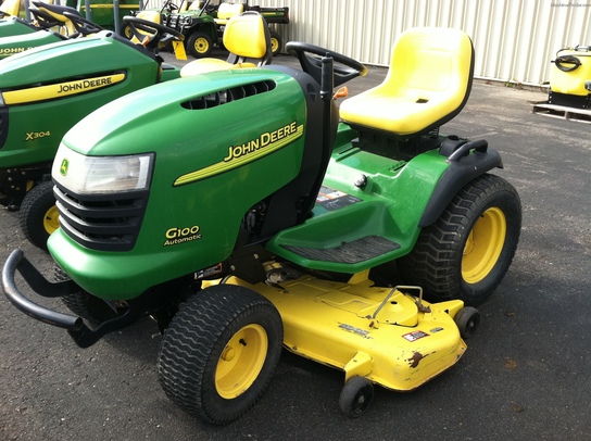 2003 John Deere G100 Lawn & Garden and Commercial Mowing ...