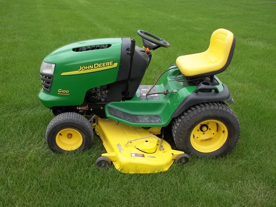 2003 John Deere G100 Lawn & Garden and Commercial Mowing ...