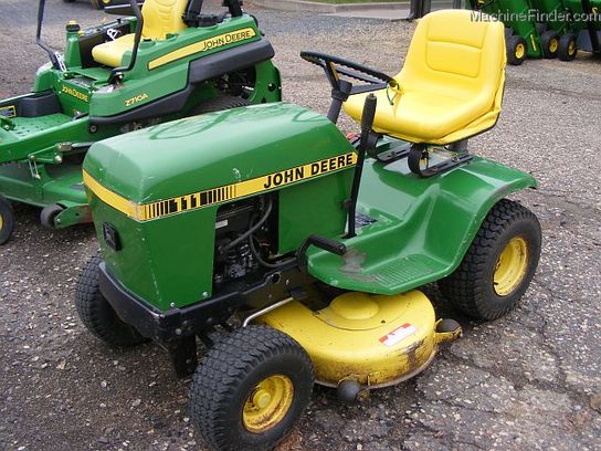 1982 John Deere 111 Lawn & Garden and Commercial Mowing ...