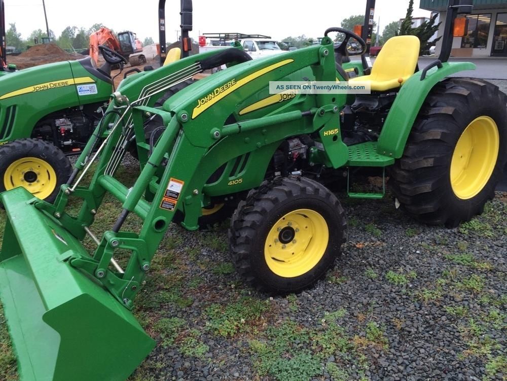 John Deere 4105 Compact Utility Tractor With H165 Loader