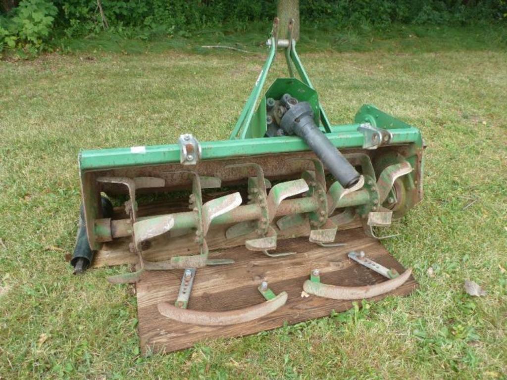 John Deere 550 3 point tiller, 50, serial #TY0550EO139