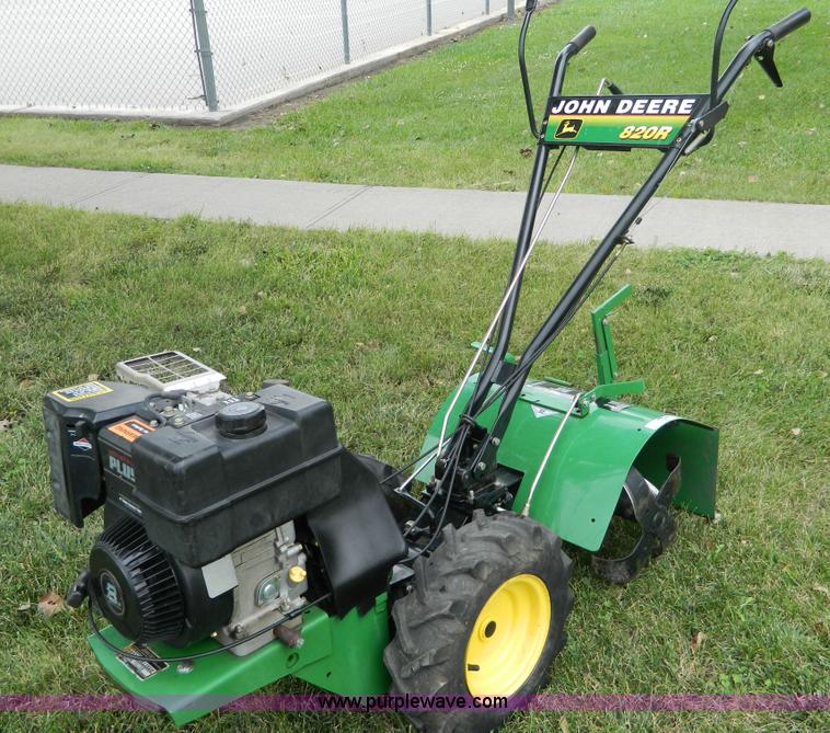 John Deere 820R rear tine tiller | no-reserve auction on ...