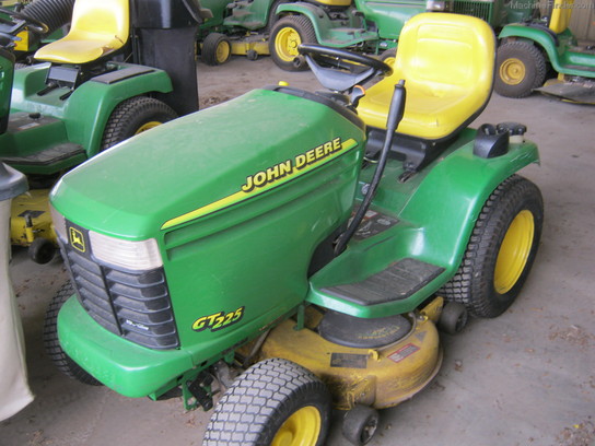 2001 John Deere GT225 - Lawn & Garden Tractors - John ...
