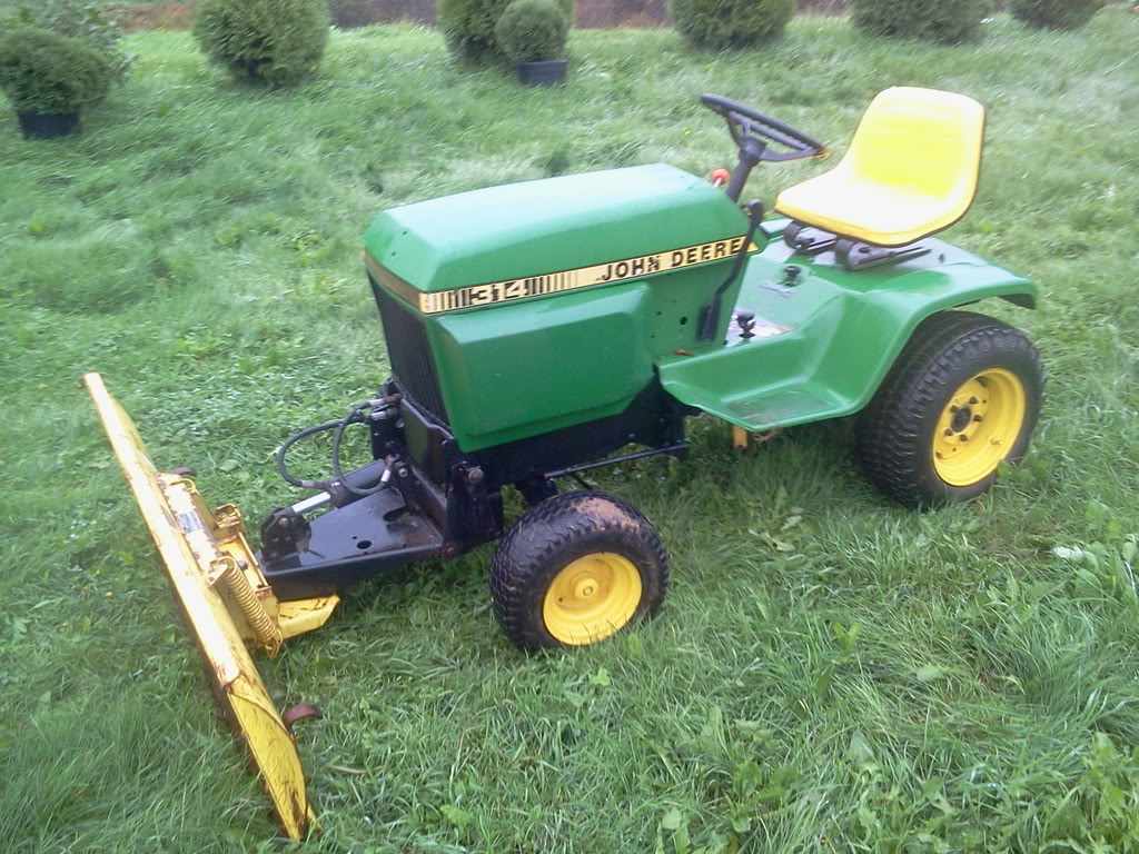 Picked up a John Deere 314 for work around the house ...