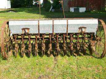 Used Farm Tractors for Sale: John Deere Ee Grain Drill ...
