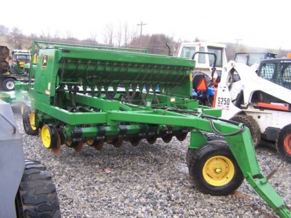 288: John Deere 750 10' No Till Drill for Tractors : Lot 288