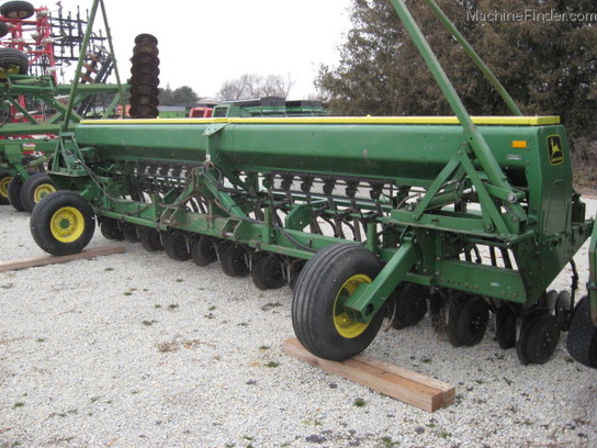 John Deere 520 Planting & Seeding - Box Drills - John ...