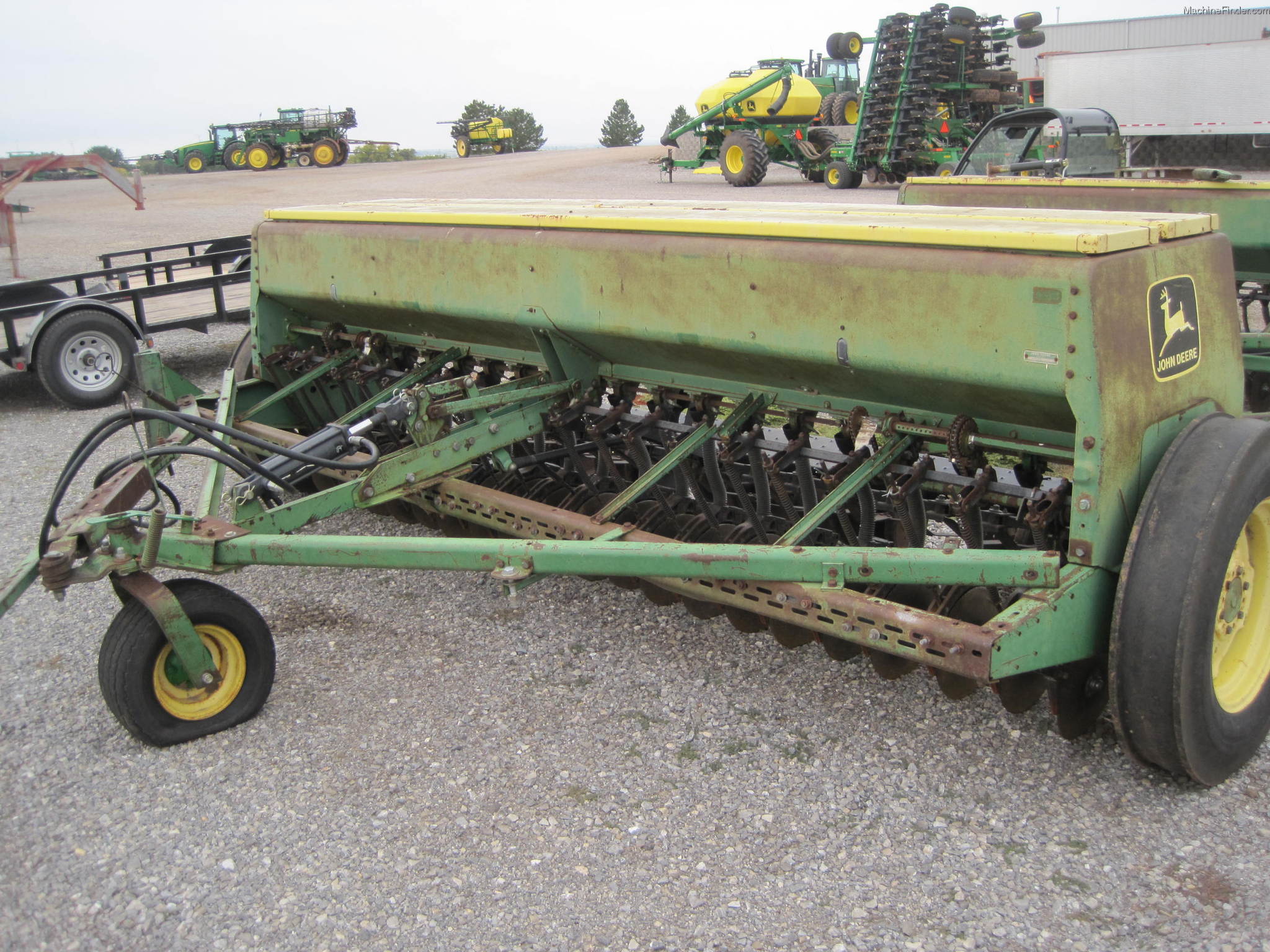 John Deere 8000 Planting & Seeding - Box Drills - John ...