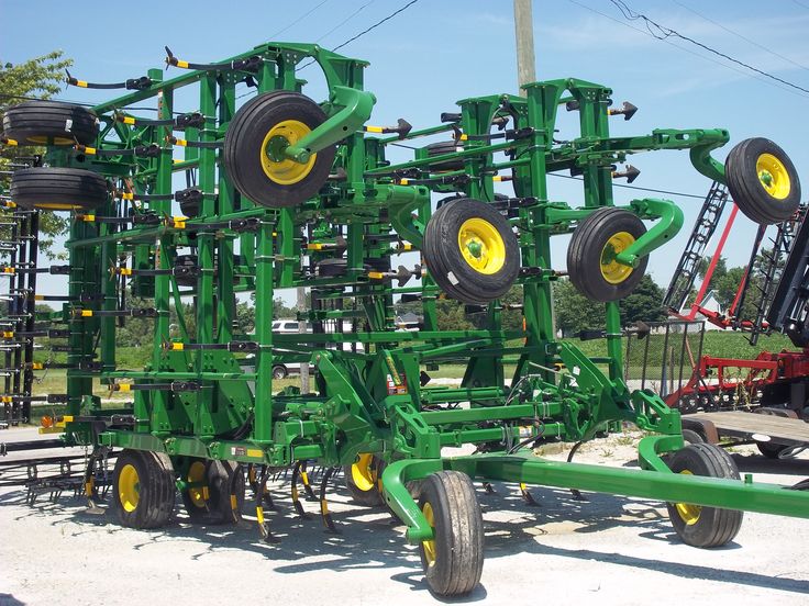 John Deere 2210 field cultivator | Tri Green Tractor in ...