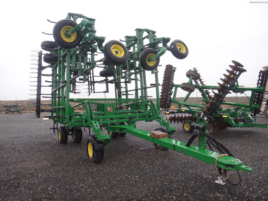 2014 John Deere 2210 - 50' - Field Cultivators - John ...